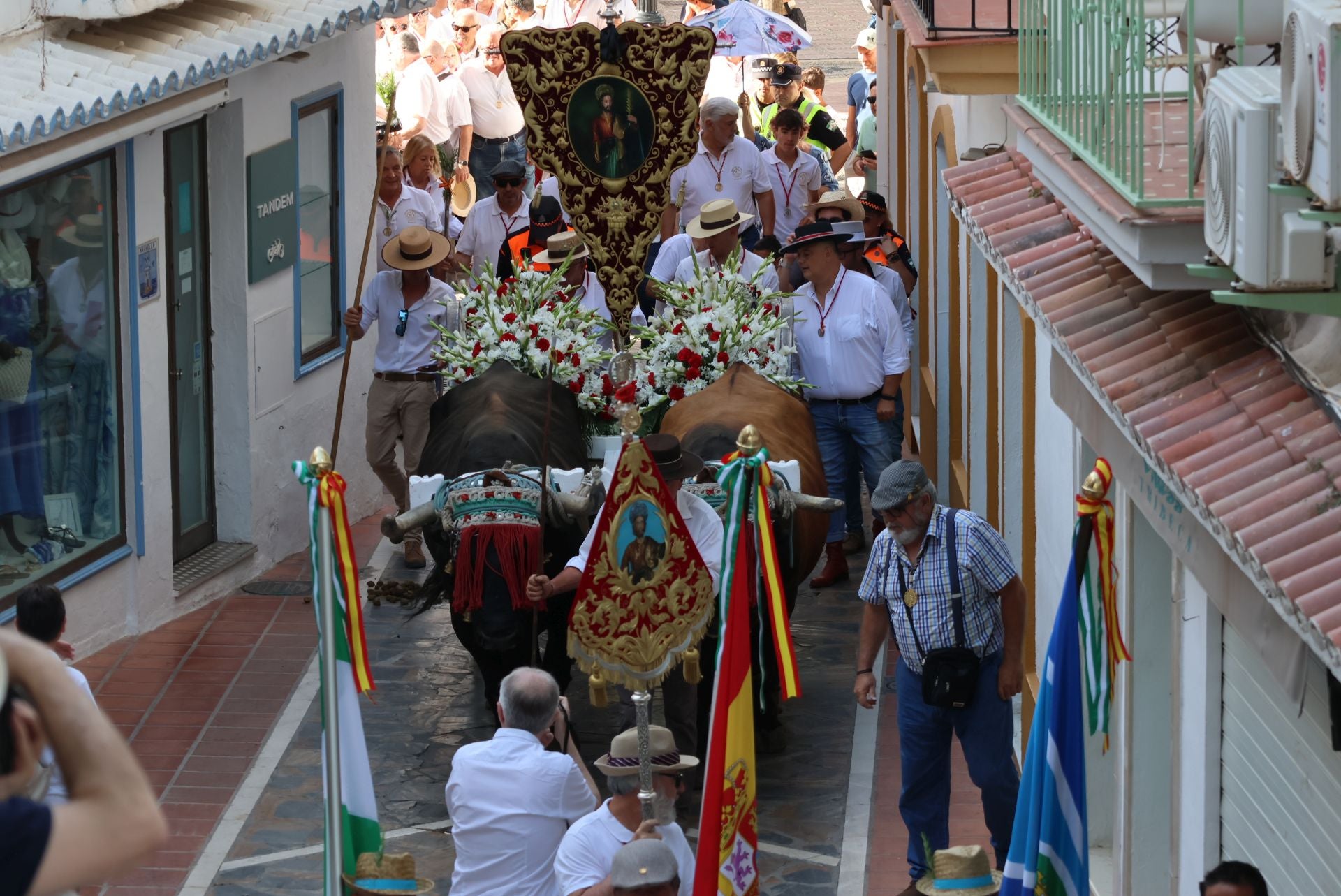 Marbella celebra su romería en honor a San Bernabé