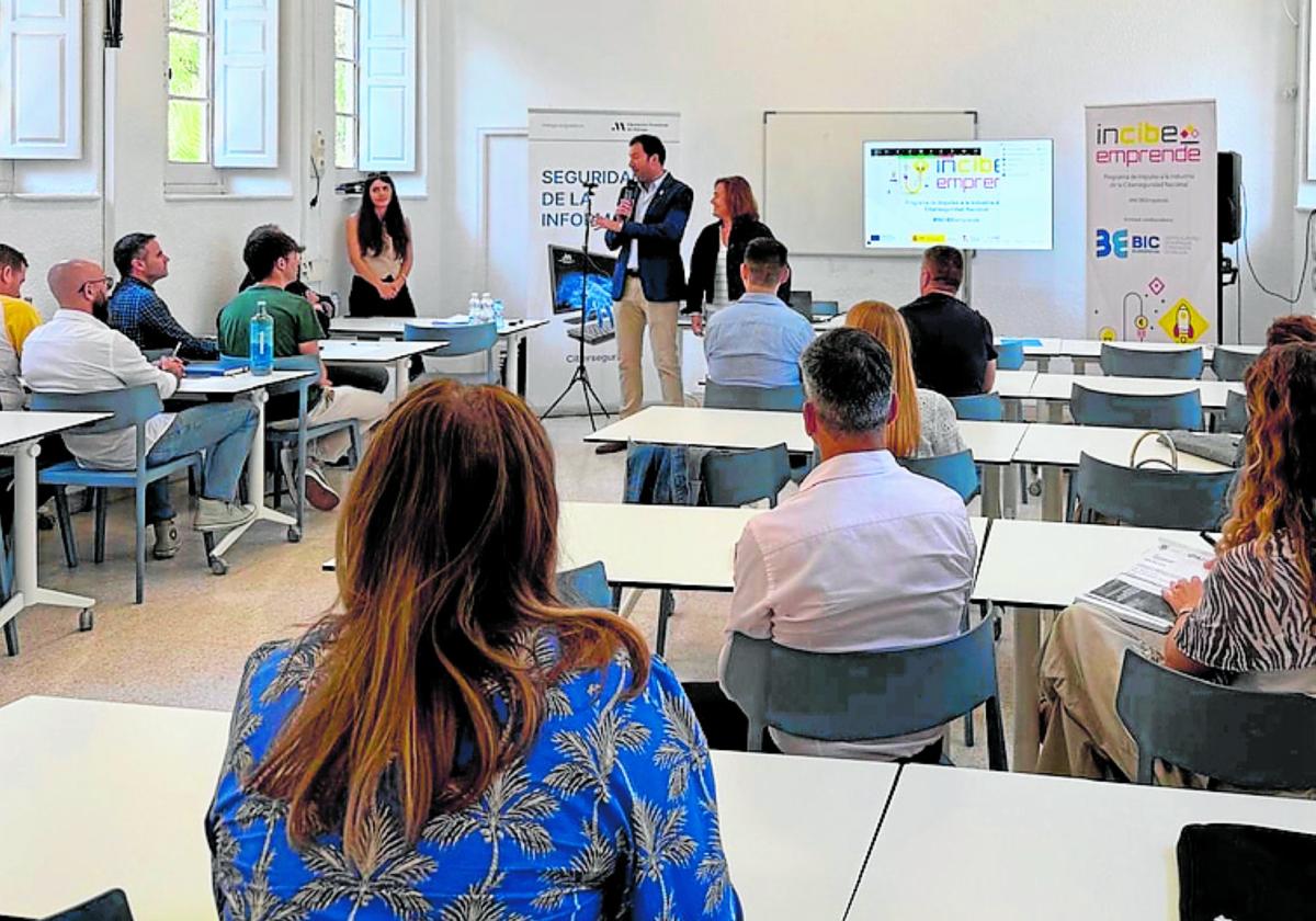 Más de 60 pymes participan en varias jornadas sobre la ciberseguridad