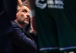 Ibon Navarro, durante un tiempo muerto.