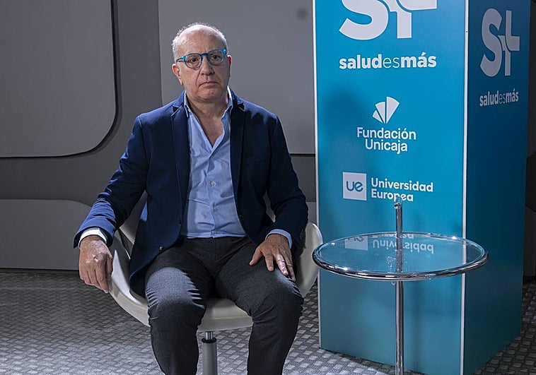 Rafael Ruiz-Rico dice que en las operaciones de amígdalas con plasma hay menos dolor y menos complicaciones