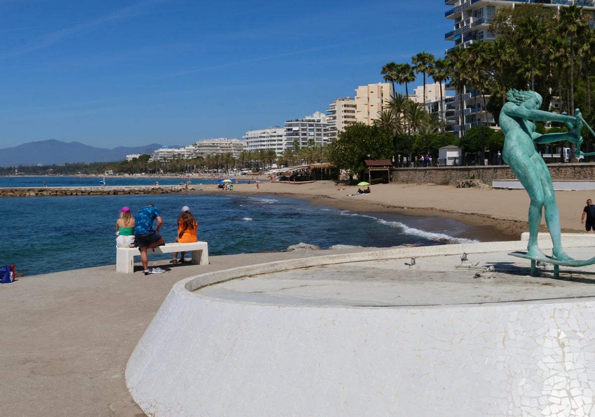 Cuatro playas de Marbella se verán beneficiadas por los trabajos de regeneración.