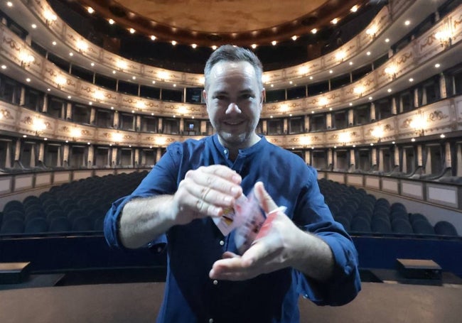Jorge Blass, una mago de manos y mente rápida.