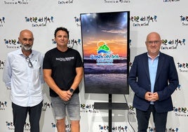 Acto de presentación del dispositivo de balizamiento en la Tenencia de Torre del Mar.