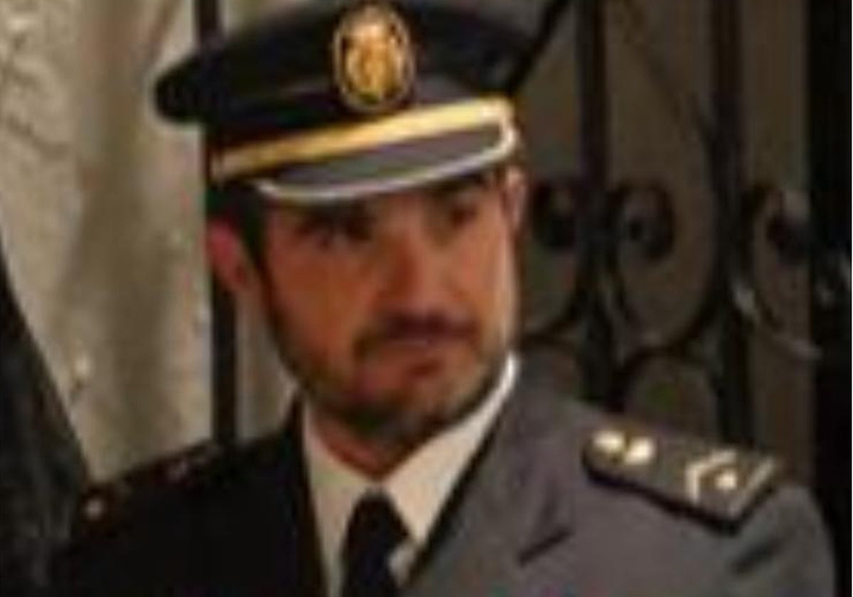Conceden la medalla roja al mérito policial al subinspector fallecido en una colisión con atracadores