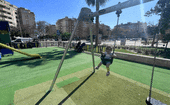 Uno de los parque de Teatinos, sin sombra.