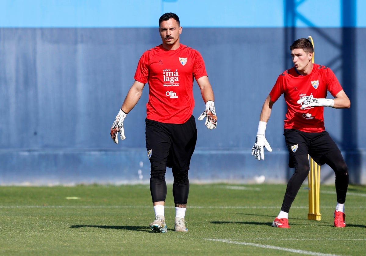 Alfonso Herrero y Carlos López (atrás), durante un entrenamiento reciente.