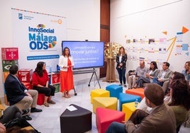 Una de las últimas actividades celebradas en el Centro InnoSocial ODS, de Arrabal-AID junto con el Ayuntamiento de Málaga.