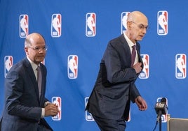 Zagklis y Silver, en la presentación de la NBA europea