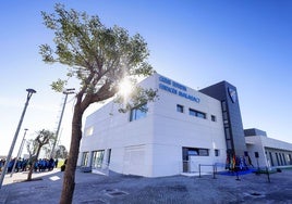 Imagen de la entrada a La Academia del Málaga en Arraijanal.