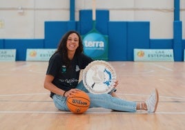 Marina Gea, la 'MVP' del CAB Estepona, seguirá con el equipo en su debut en Liga Femenina Endesa
