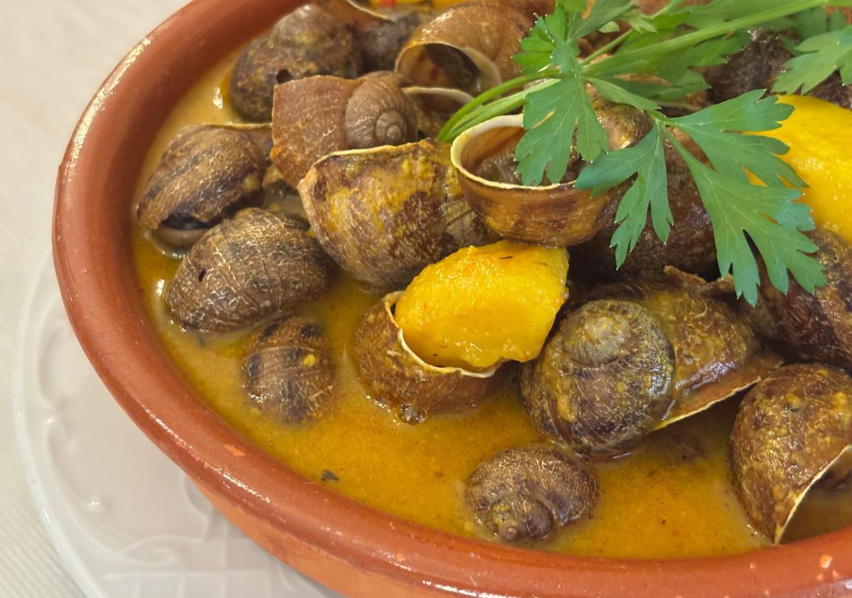Plato de caracoles en la venta La Porrita.