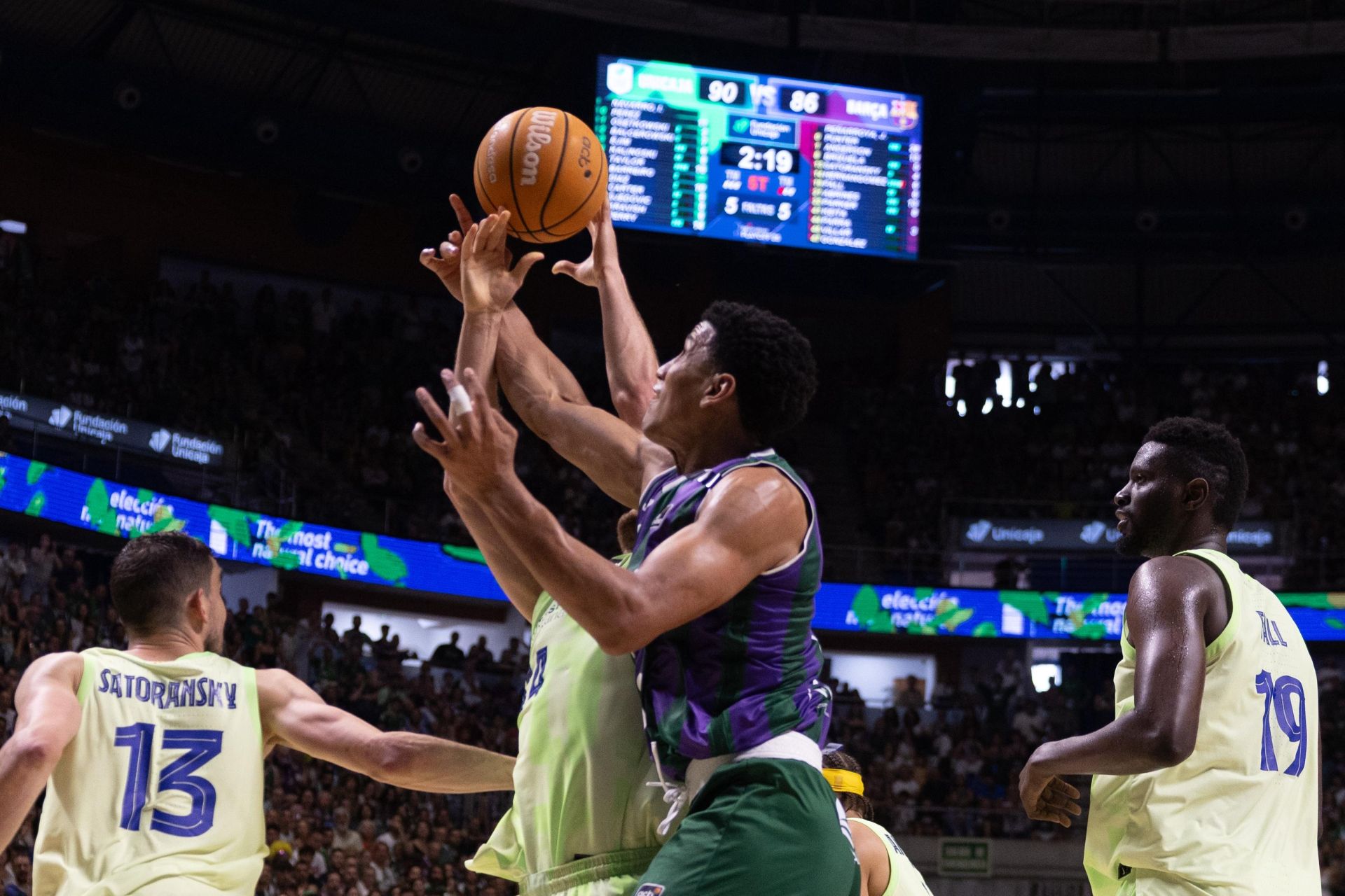 El vibrante Unicaja - Barcelona, en imágenes