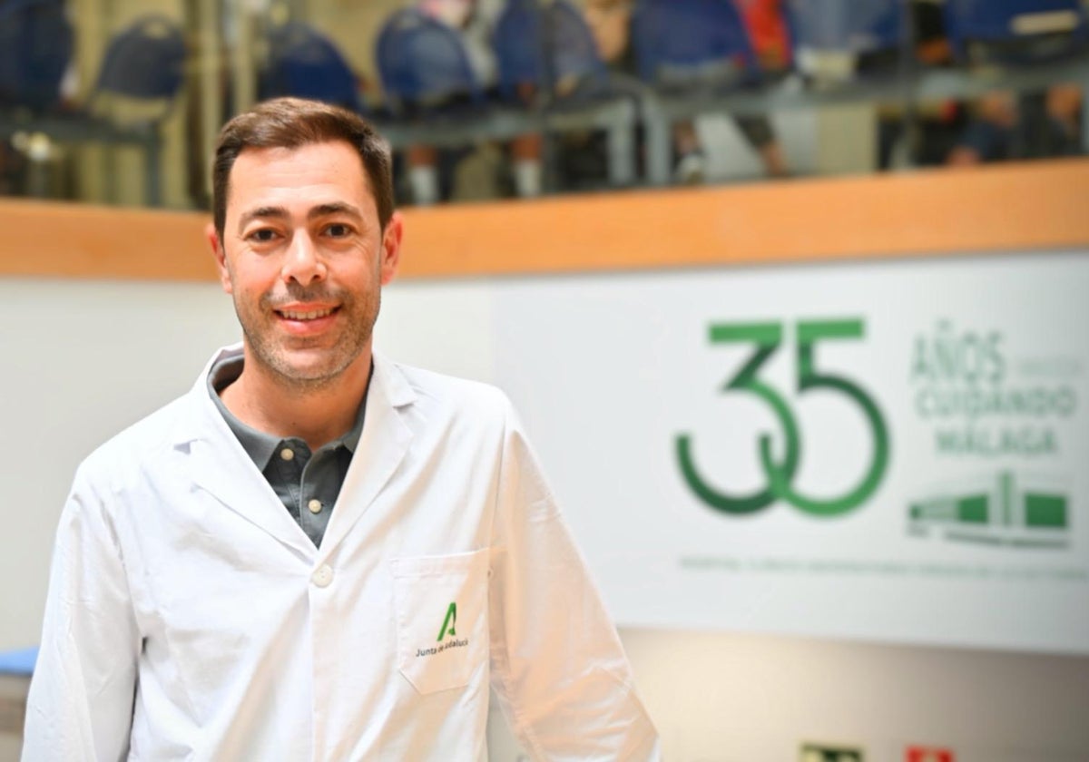 La cirugía robótica en Málaga minimiza las secuelas más temidas del cáncer de próstata: incontinencia y disfunción eréctil