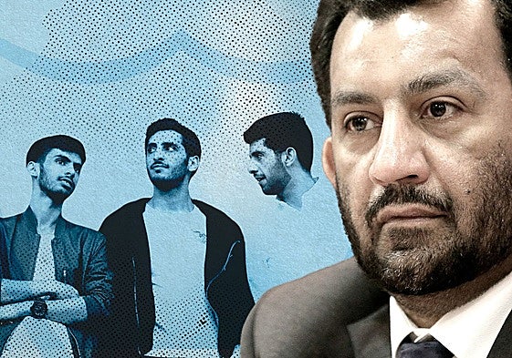 El jeque Al-Thani, a la derecha, y sus tres hijos procesados.