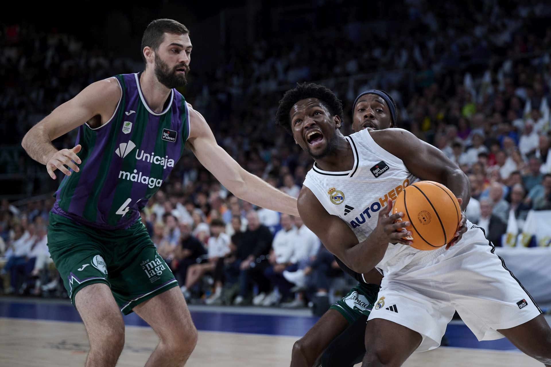Las mejores imágenes del primer partido de las semifinales Unicaja-Real Madrid
