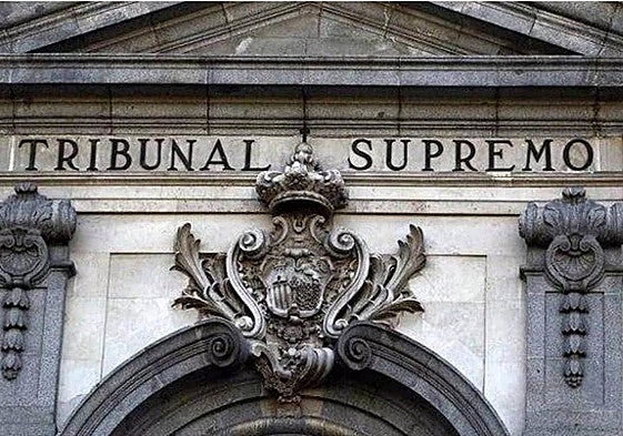 Condenado por los abusos a su empleada doméstica, a la que violó en un hotel de Fuengirola tras obligarla a viajar con él