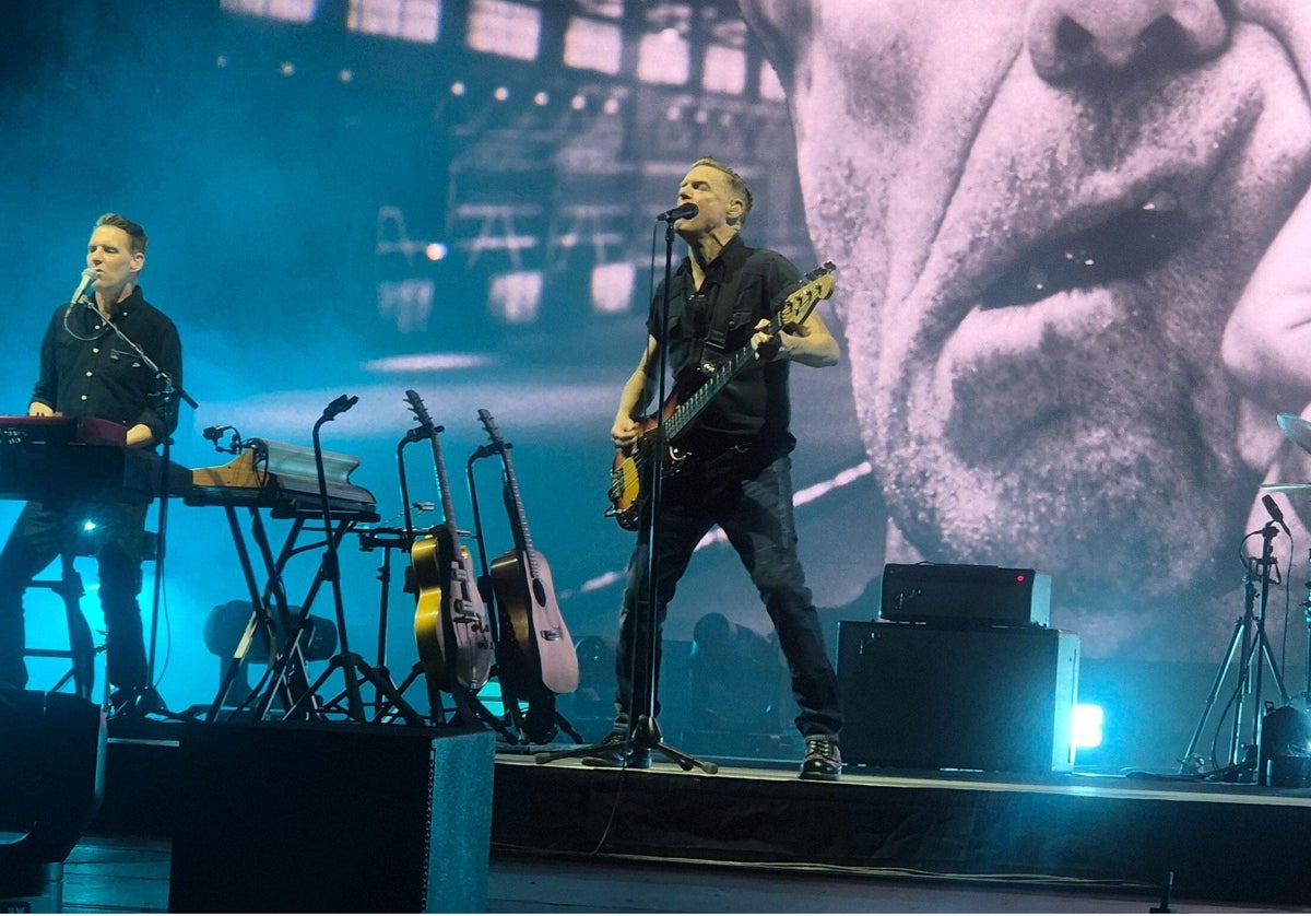 Bryan Adams en Málaga: como un baño en una fuente de la eterna juventud