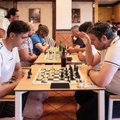Todos los jueves a partir de las 19 horas se celebran los 'Chess and Beers'.