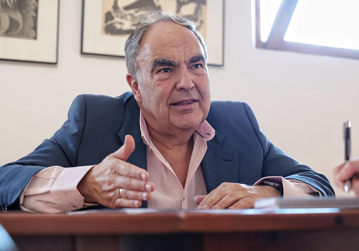 Antonio Luque, presidente de Dcoop, durante su entrevista con SUR.