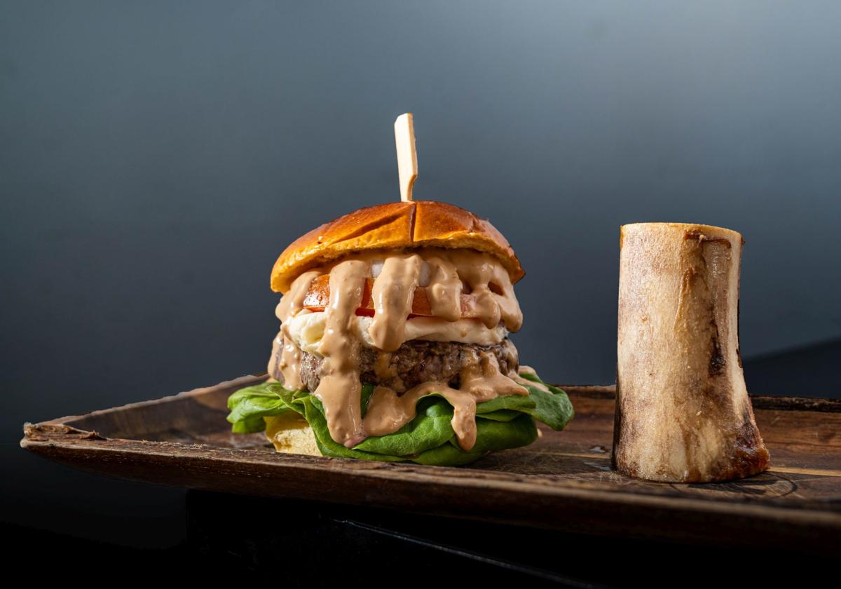Maroma, una de las burgers de Kanival con tuétano de vaca.
