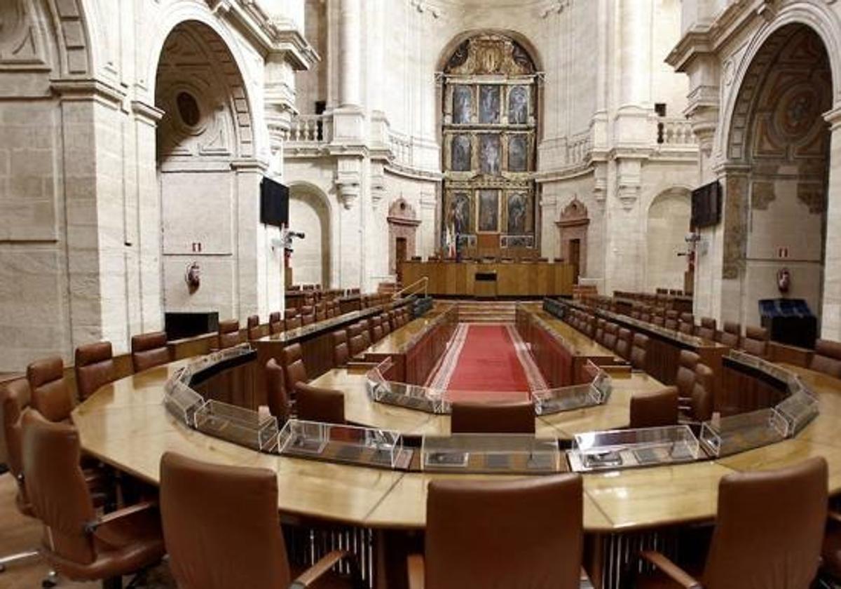 Así puede visitarse gratis el Parlamento andaluz en julio y agosto