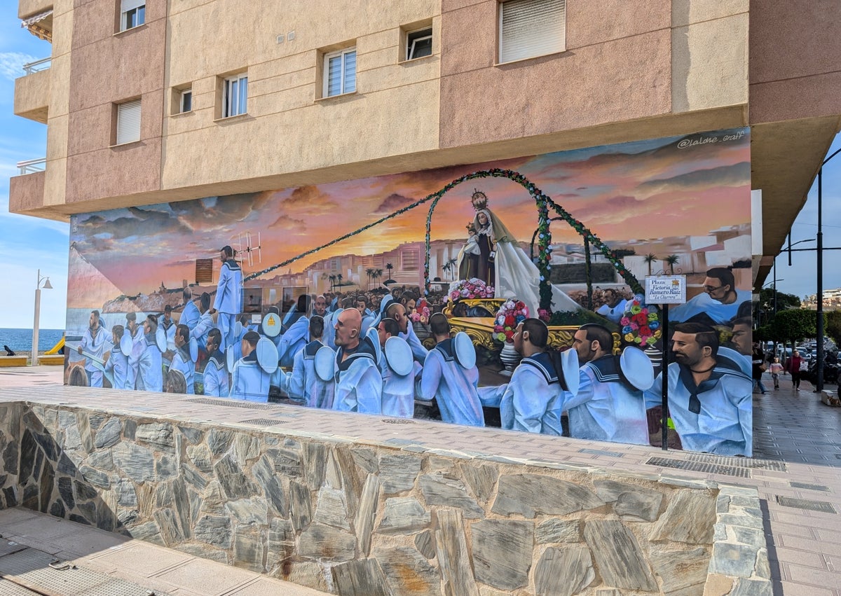 Imagen secundaria 1 - Lalone crea un museo al aire libre en Rincón de la Victoria