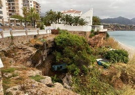 Imagen de archivo de la zona por donde cayó el vecino de Nerja de 43 años en la tarde del pasado 5 de junio.