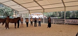 Participantes en una de las sesiones de equinoconciencia.
