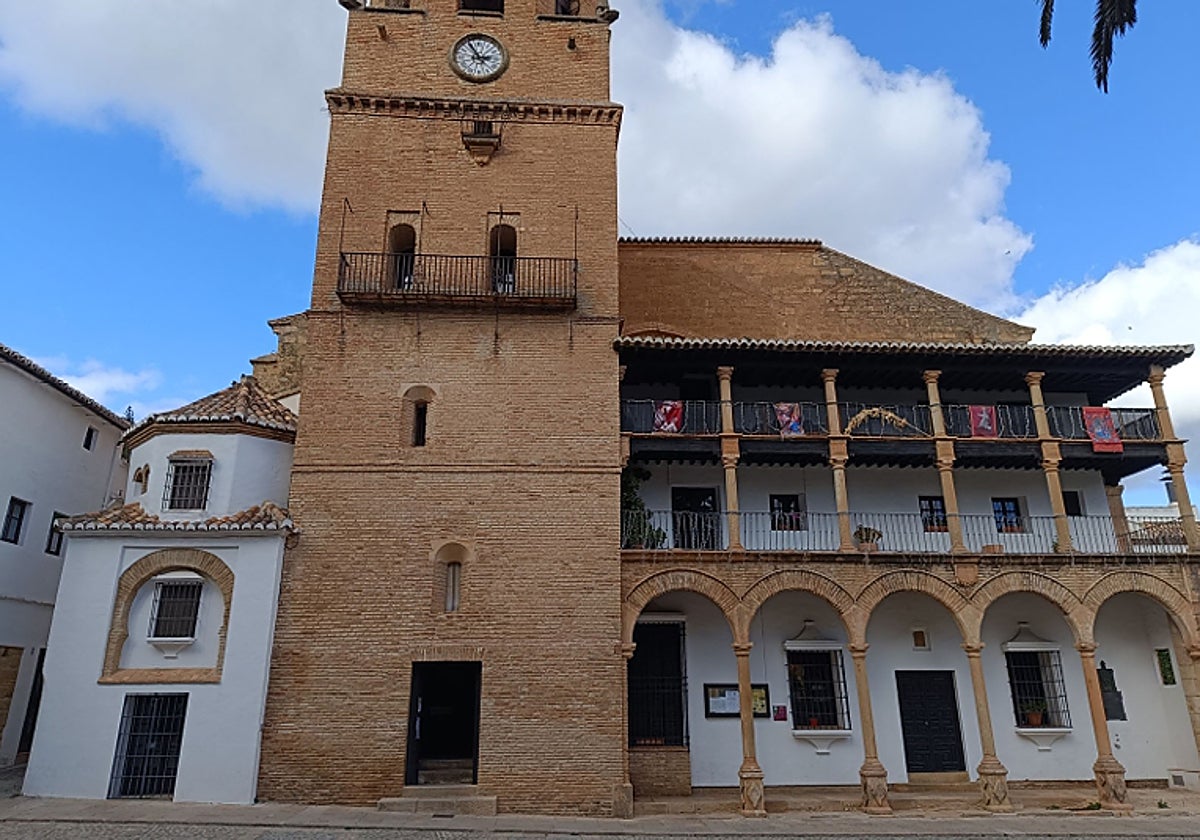 Fachada principal de la actual iglesia de Santa María de la Encarnación la Mayor, Ronda.