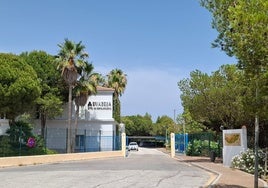 Vista de las oficinas de la empresa de aguas de Benalmádena, Emabesa.
