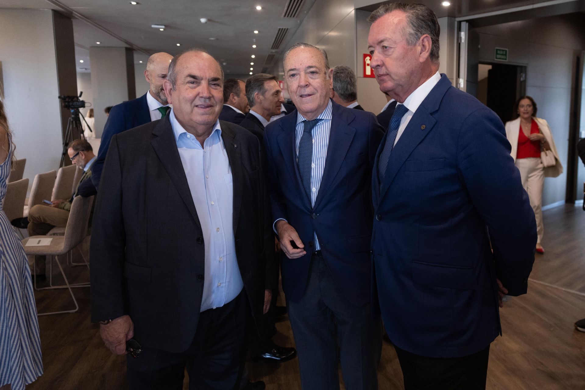 El foro SUR con el presidente de la CEOE, Antonio Garamendi, en imágenes