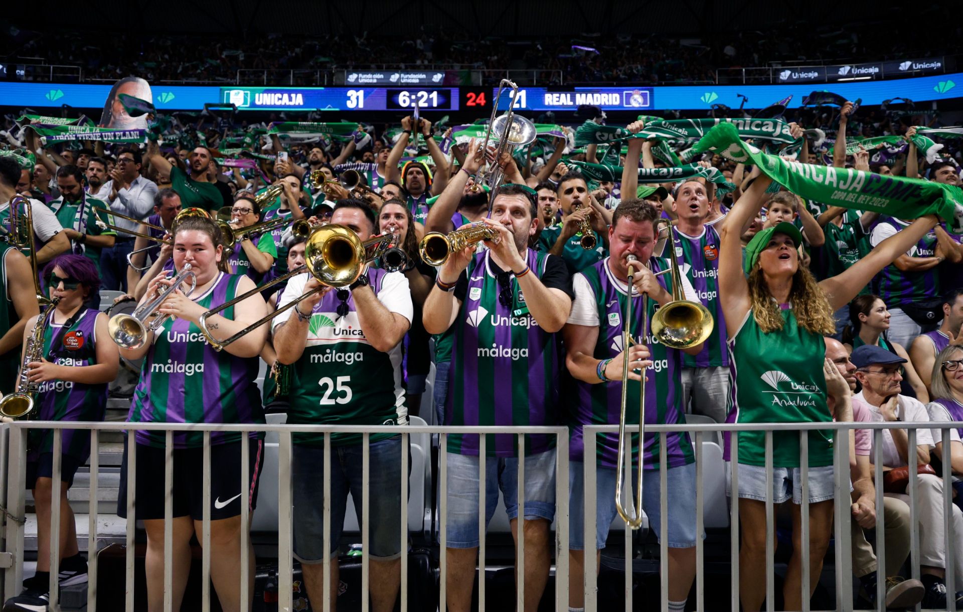 El cuarto duelo entre Unicaja y Real Madrid, en imágenes