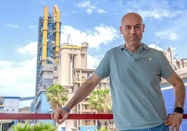 El nuevo director de la cementera de La Araña, Pablo Viedma.