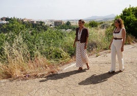 La alcaldesa de Ronda, Mari Paz Fernández visita la zona de El Predicatorio.