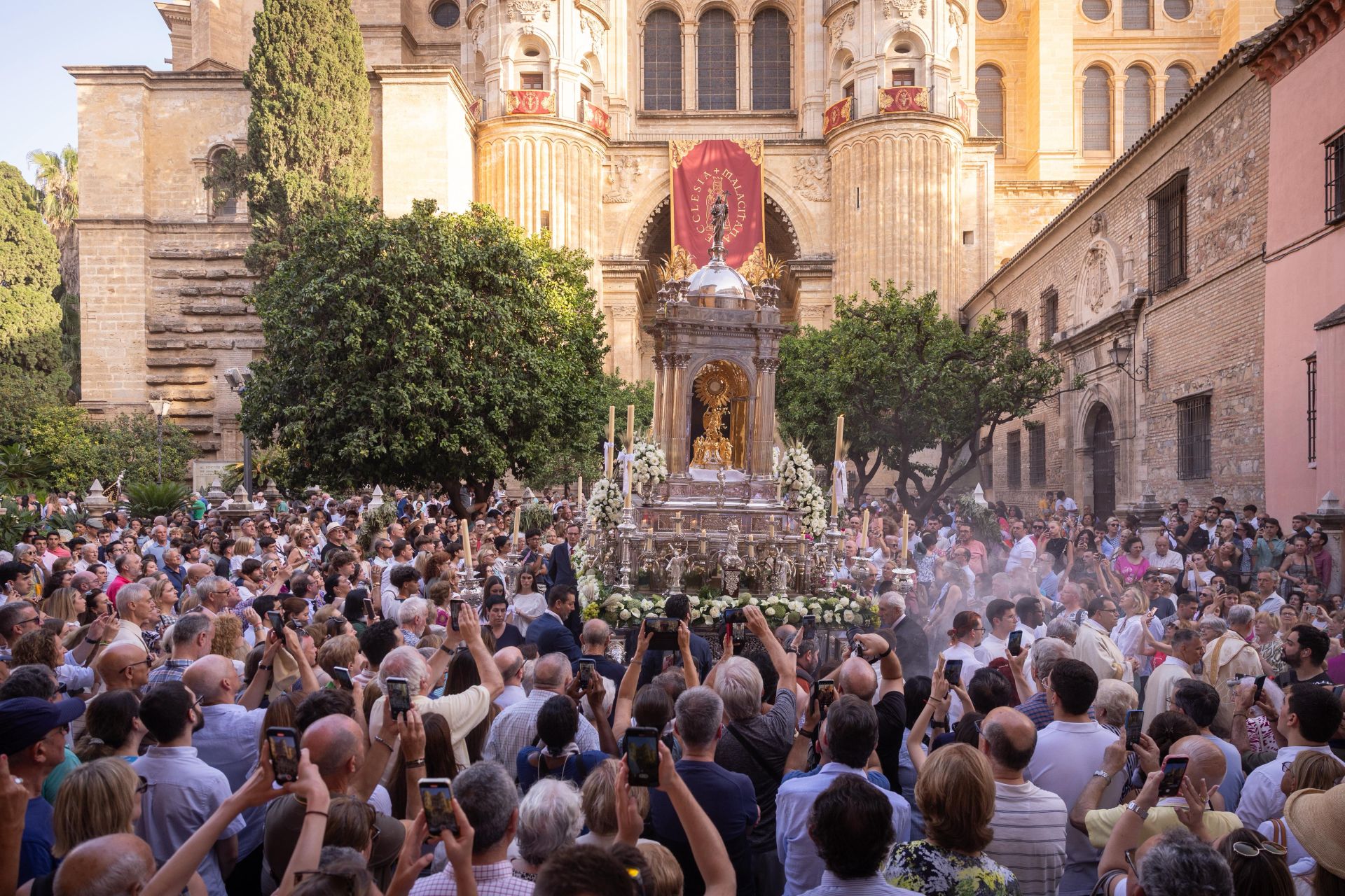 La procesión del Corpus por el Centro de Málaga, en imágenes