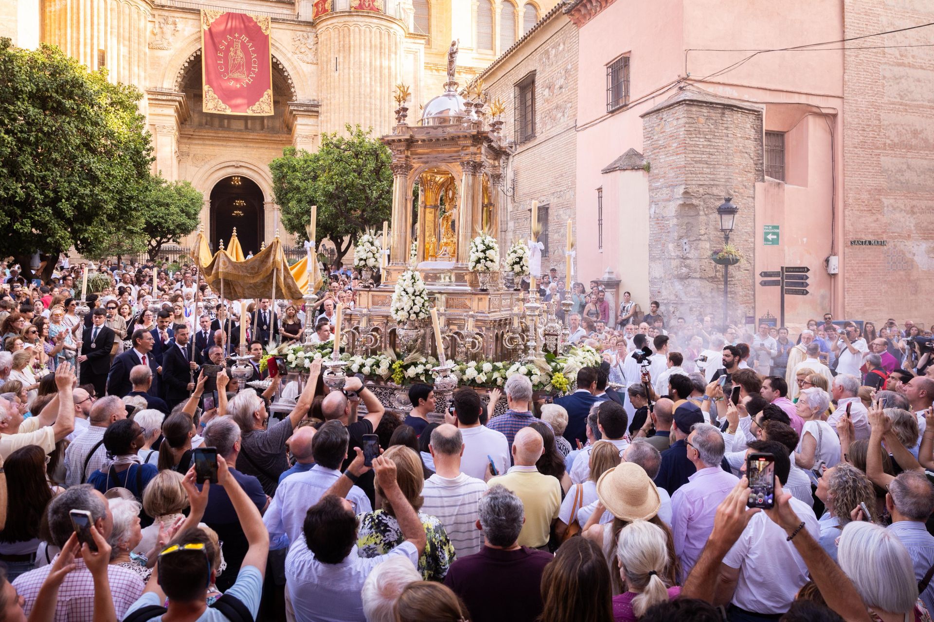 La procesión del Corpus por el Centro de Málaga, en imágenes