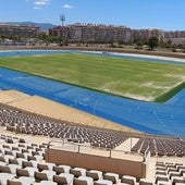 Imagen del estadio de atletismo de Málaga, que será el campo de juego para el Málaga durante las obras de La Rosaleda.