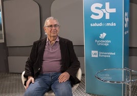 Pedro Torrecillas explica que en las últimas décadas ha bajado la cantidad de los espermatozoides que tienen los hombres