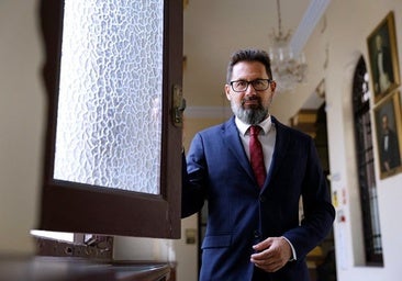 Paco Pomares: «El estudio (minipiso) es lo que todos los jóvenes hubiésemos soñado»