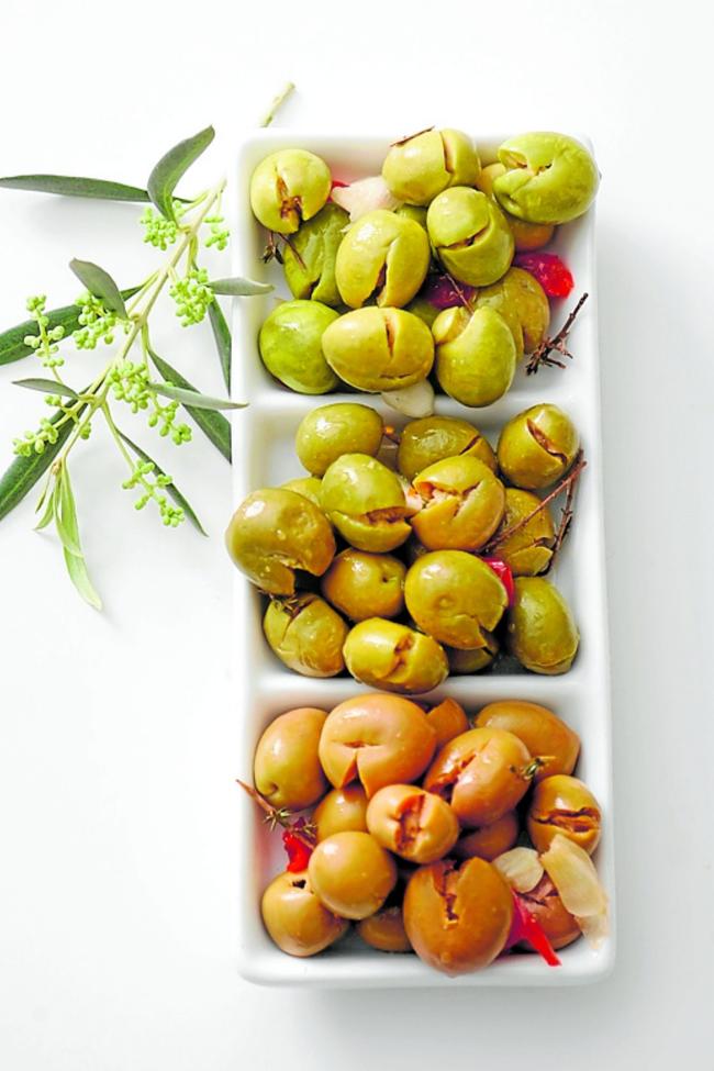Las tres variedades de Aceituna Aloreña.