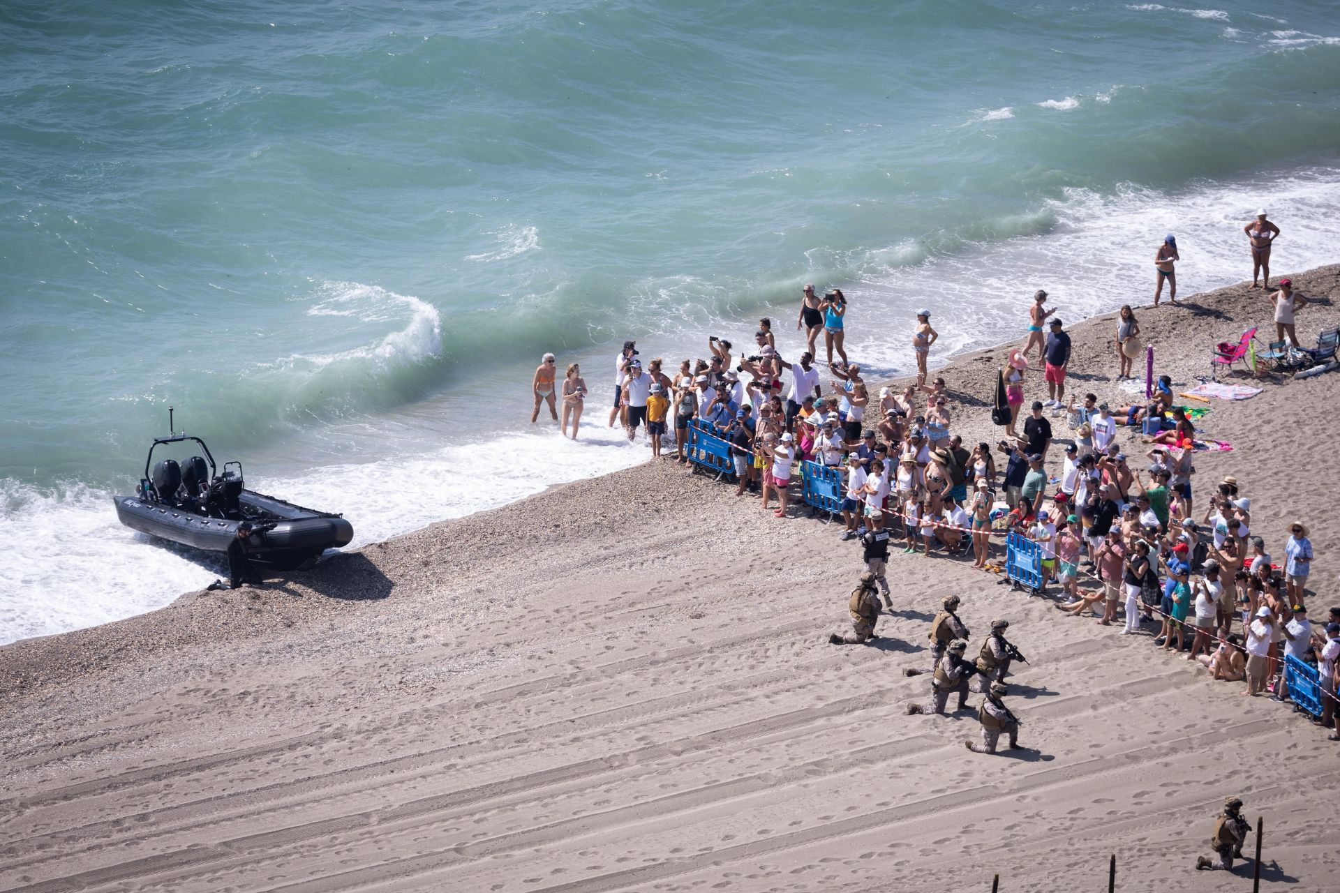 El desembarco anfibio en Málaga en fotos