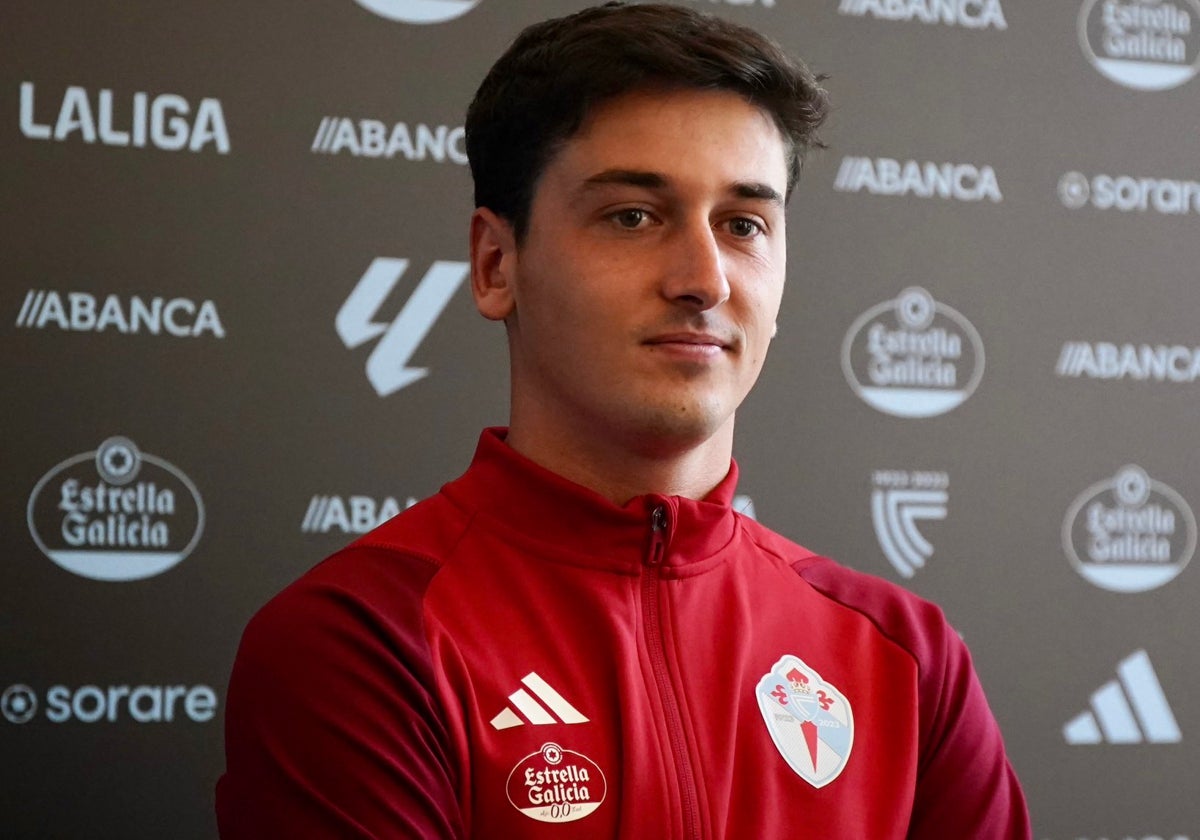 Carlos Dotor, el día de su presentación con el Celta.