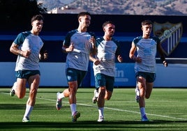 Jugadores del Málaga en los primeros entrenamientos.