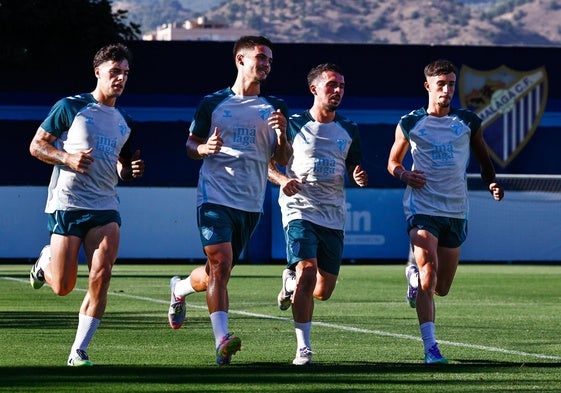 Jugadores del Málaga en los primeros entrenamientos.