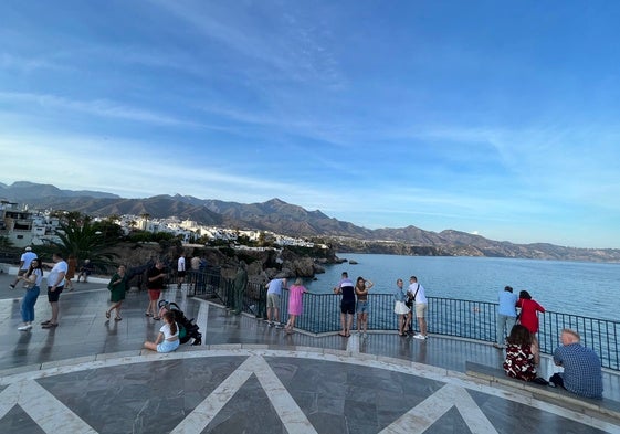 Imagen del emblemático Balcón de Europa, uno de los símbolos turísticos de Nerja.