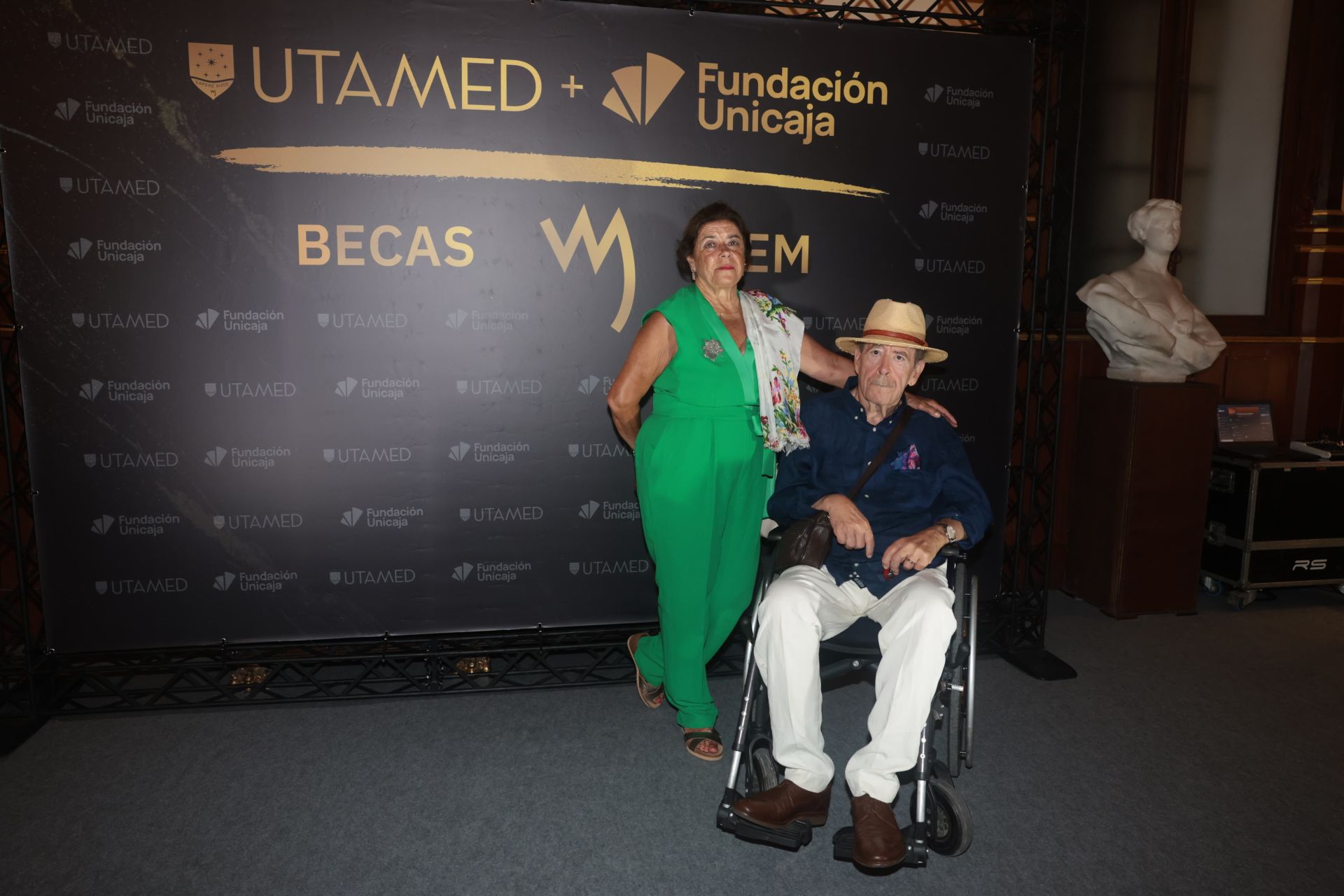 La Utamed entrega sus becas para el próximo curso