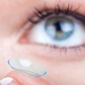 Alertan de la retirada de un lote de lentillas Acuvue: «Pueden provocar alteraciones visuales inesperadas»