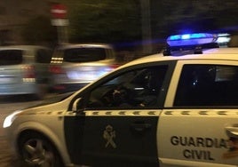 Muere arrollado por un camión cuando cambiaba una rueda en Almería