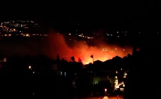 Extinguido el incendio que sobresaltó anoche a los vecinos de la urbanización Mijas Golf
