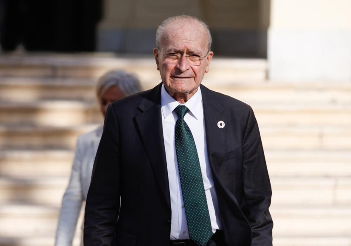 Paco de la Torre sobre la nueva Rosaleda en el Puerto de la Torre: «El espacio es idóneo pero he pedido que estudien más ubicaciones dentro de la ciudad»